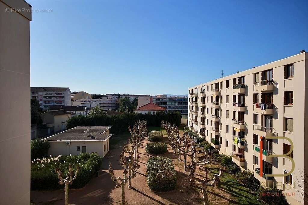 Appartement à SAINT-RAPHAEL