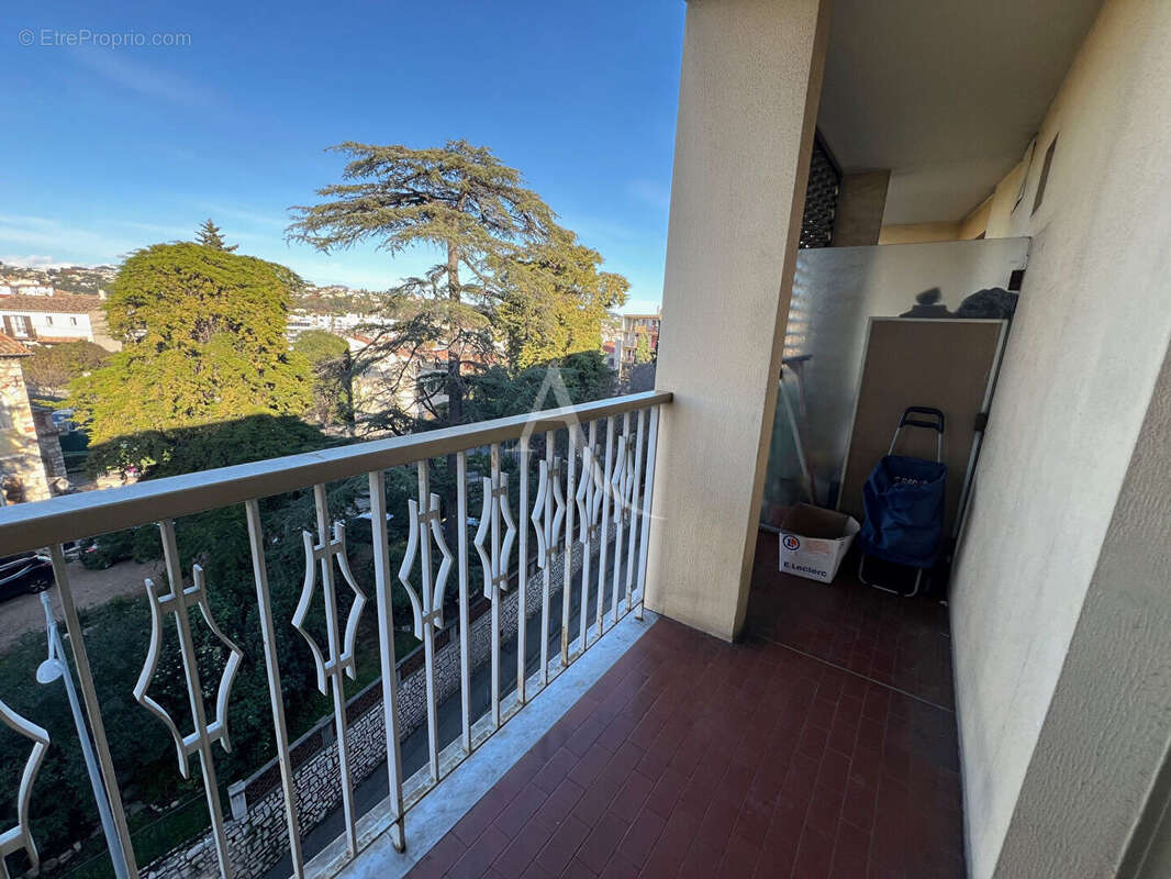 Appartement à CAGNES-SUR-MER