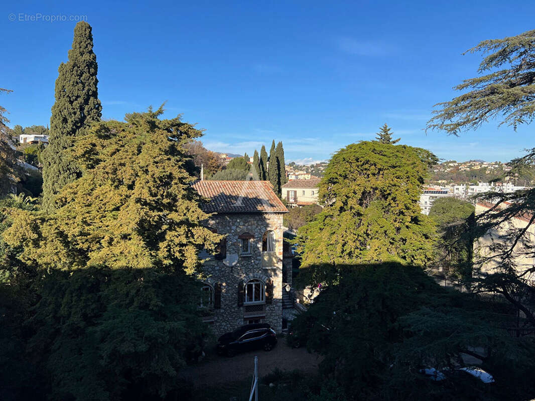 Appartement à CAGNES-SUR-MER