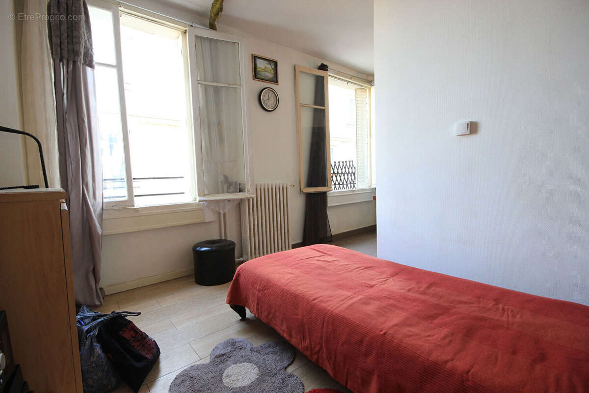 Appartement à AUBERVILLIERS