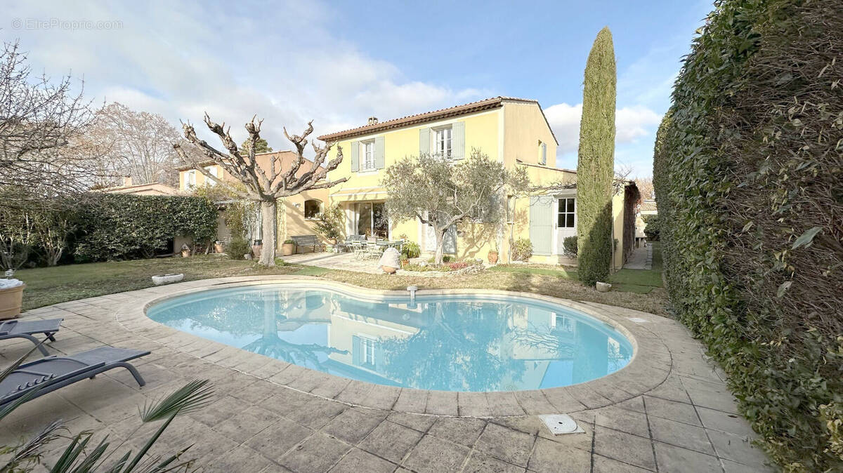 Maison à AIX-EN-PROVENCE