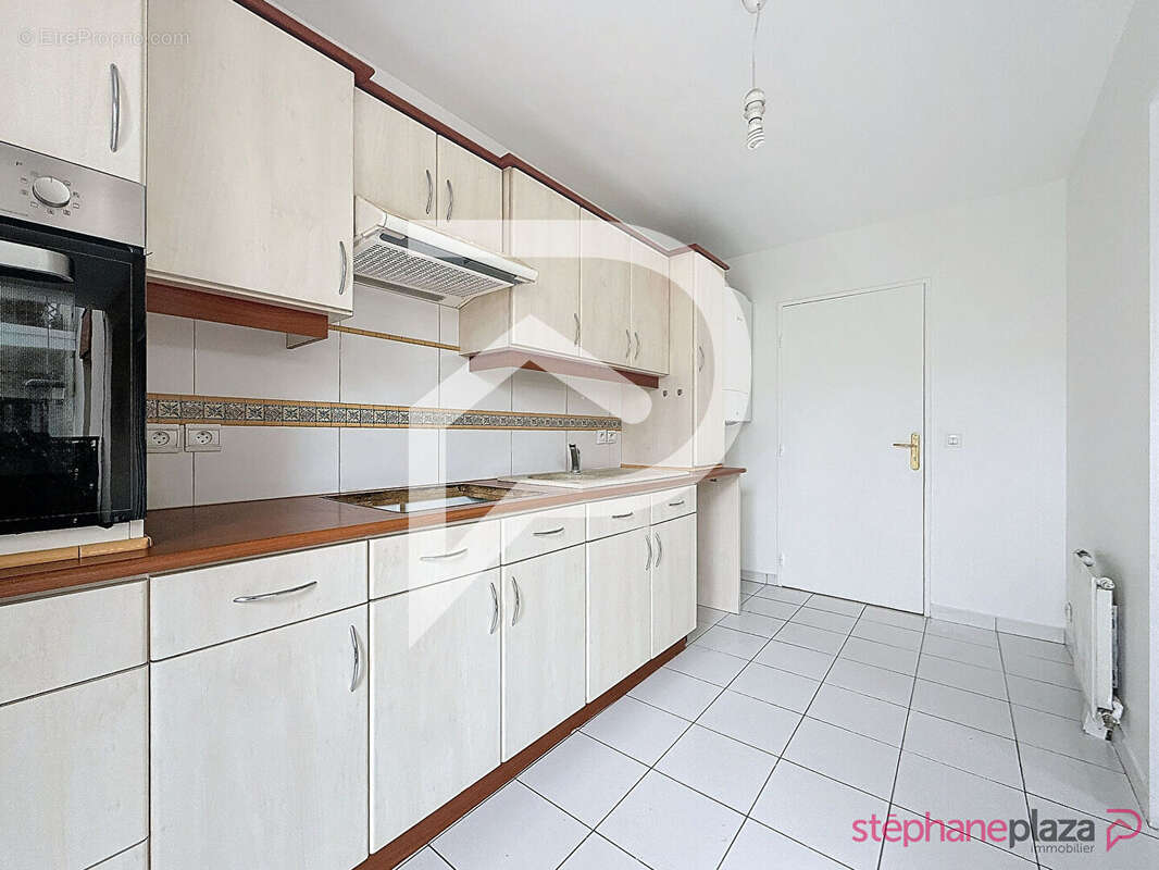 Appartement à SURESNES