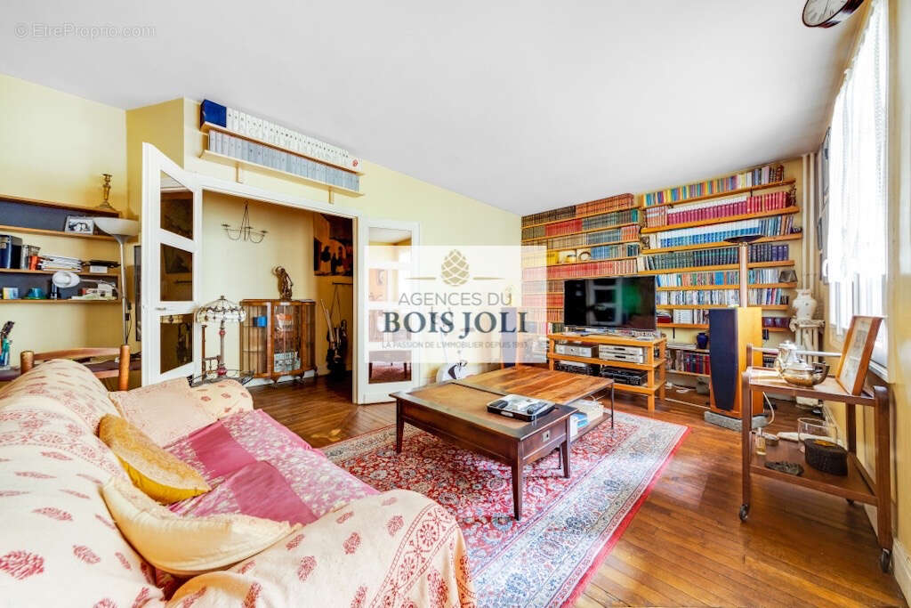 Appartement à ISSY-LES-MOULINEAUX