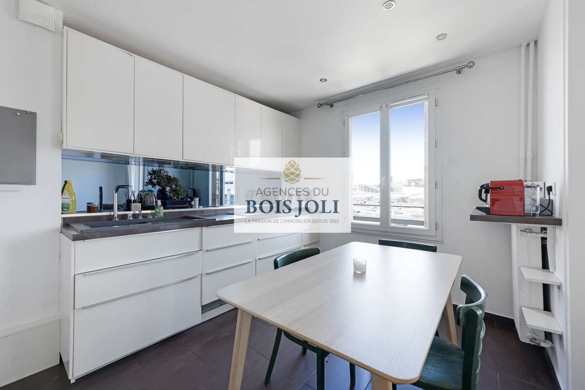 Appartement à ISSY-LES-MOULINEAUX