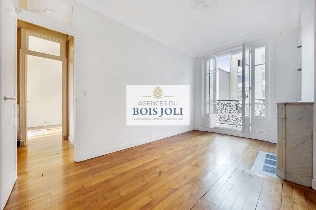 Appartement à ISSY-LES-MOULINEAUX