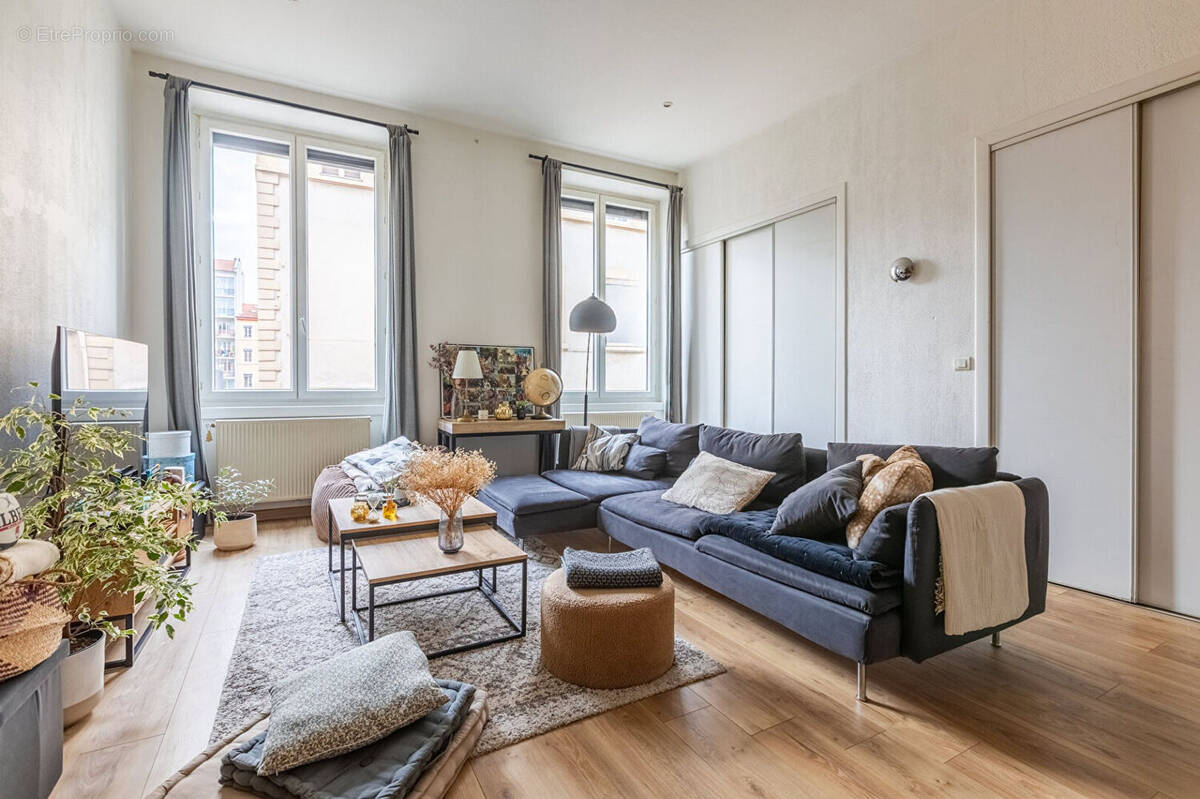 Appartement à LYON-9E