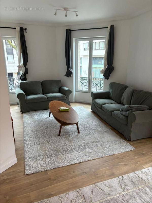 Appartement à PARIS-12E