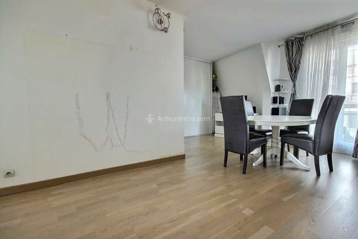 Appartement à ASNIERES-SUR-SEINE