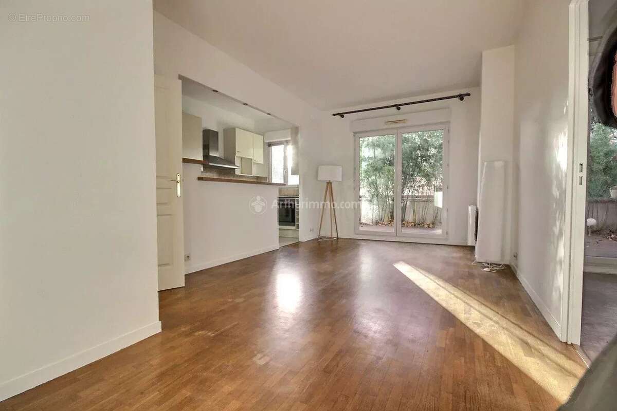 Appartement à ASNIERES-SUR-SEINE