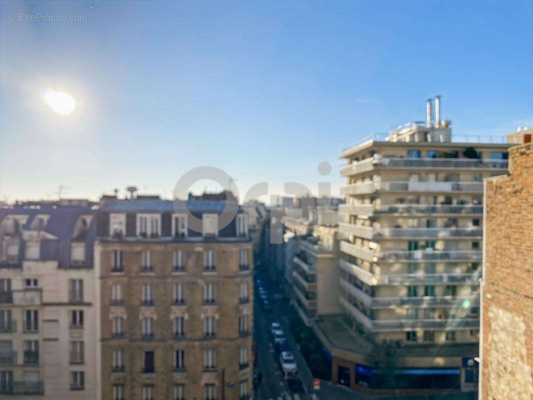 Appartement à PARIS-20E