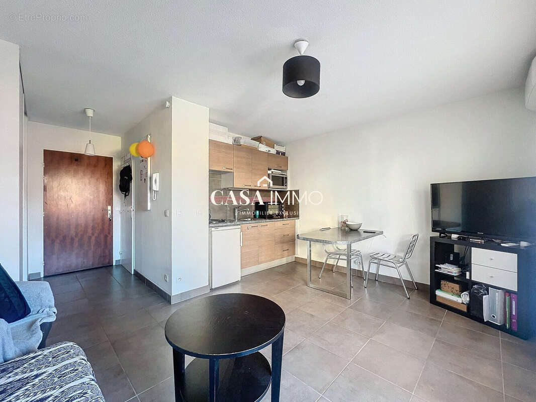 Appartement à HYERES