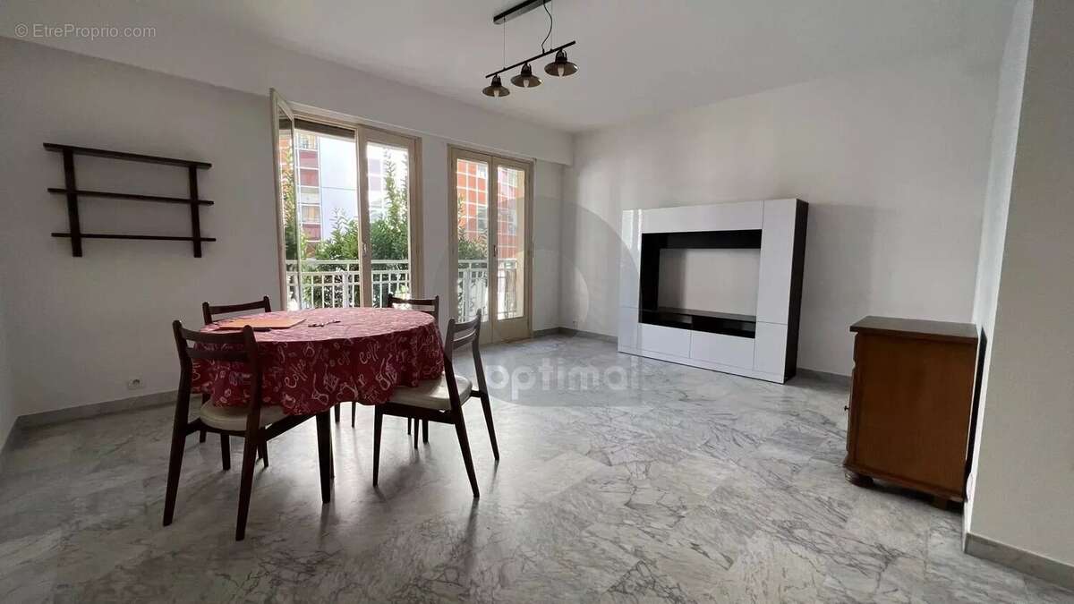 Appartement à MENTON