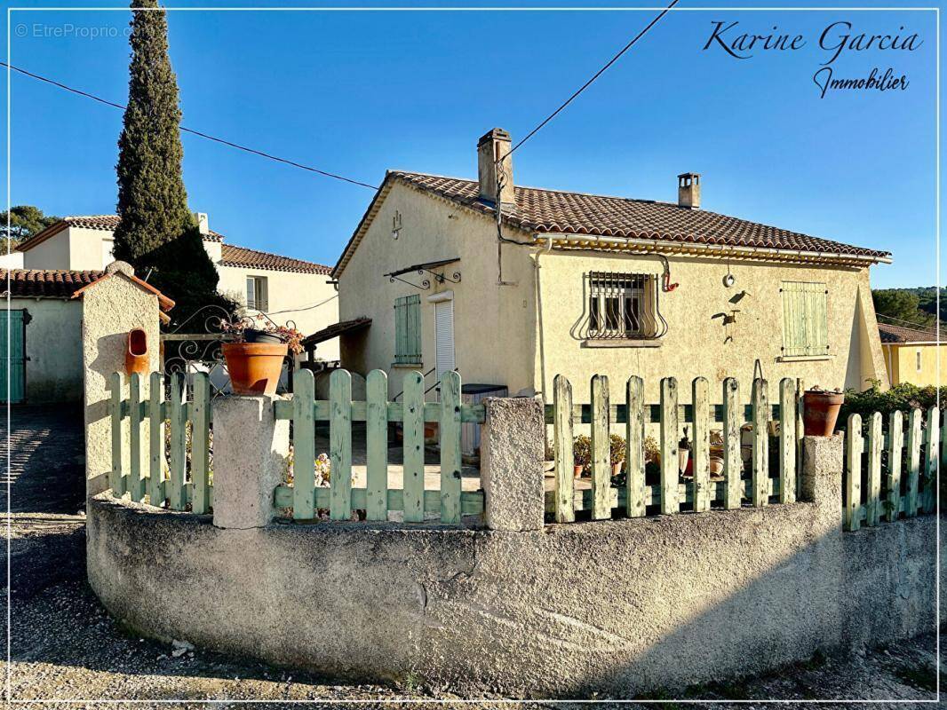 Maison à SIX-FOURS-LES-PLAGES