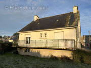 Maison à MUR-DE-BRETAGNE