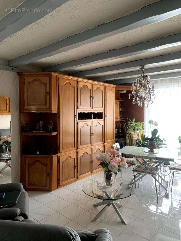 Appartement à PONTOISE