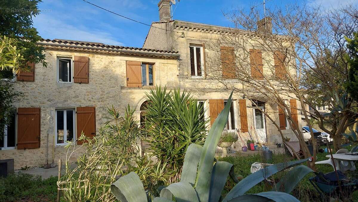 Maison à SAINT-SAUVEUR