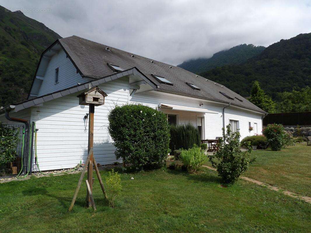 Maison à GAN