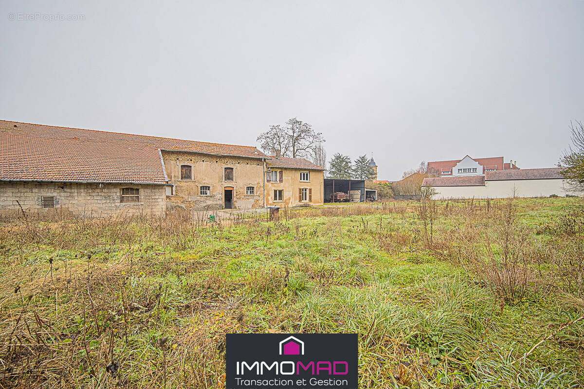 Maison à CONFLANS-EN-JARNISY