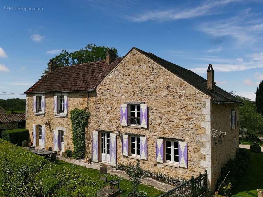 Maison à SAINT-CYPRIEN