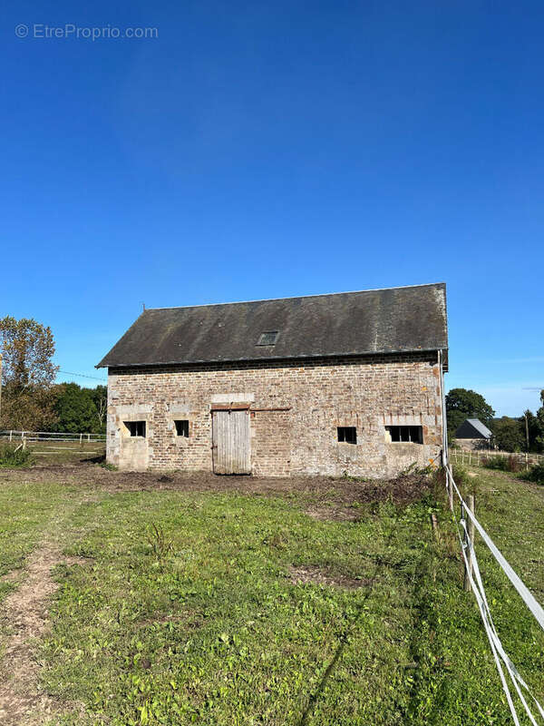 Maison à VASSY