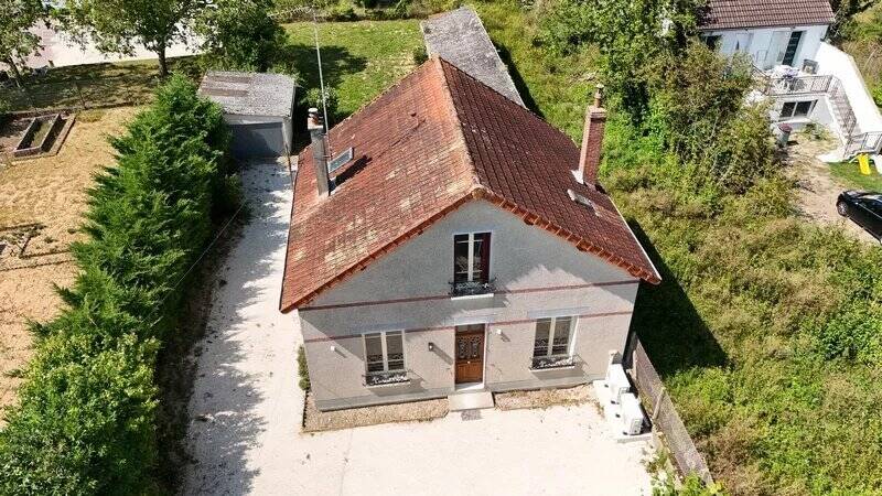 Maison à CHARMOY