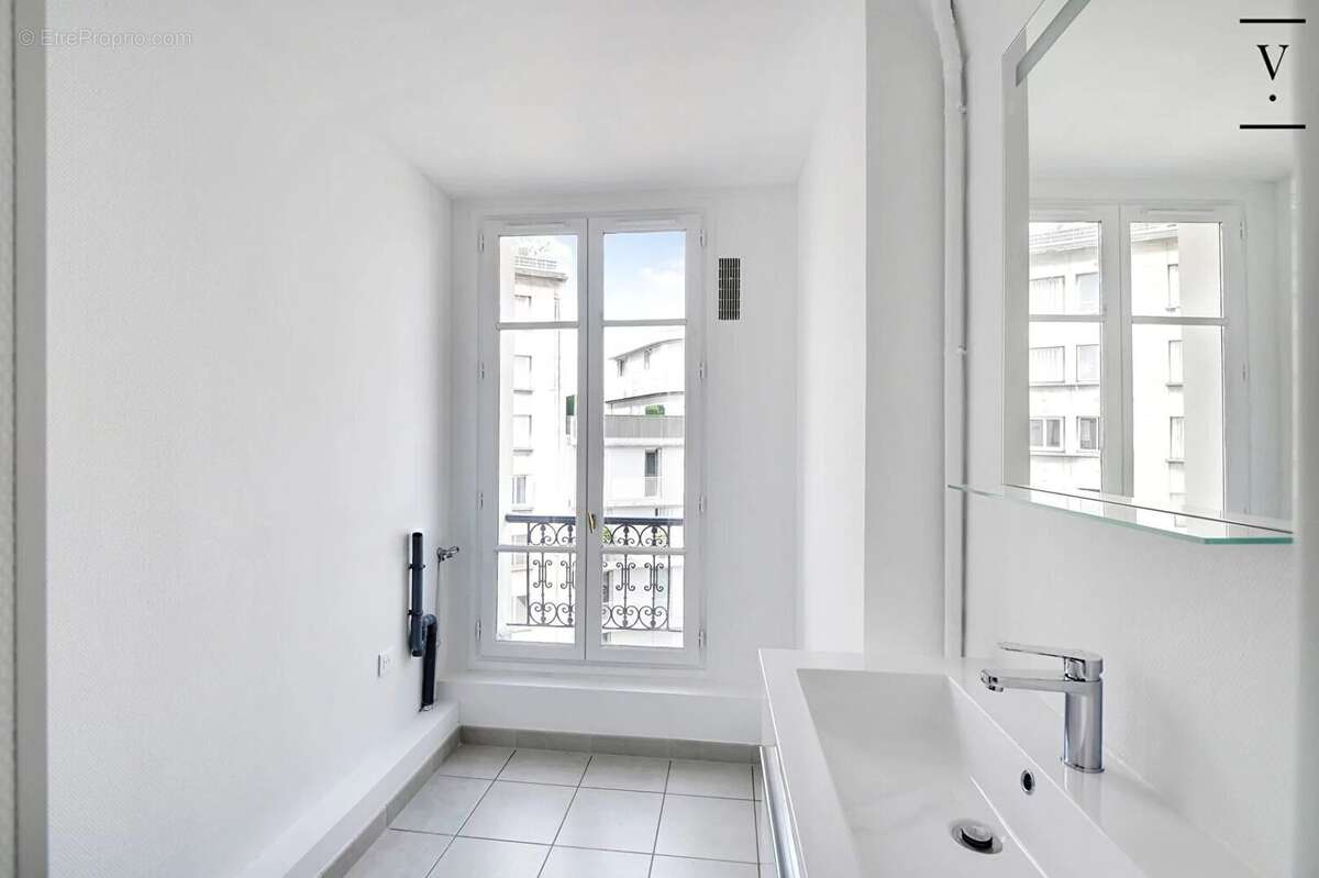 Appartement à PARIS-4E