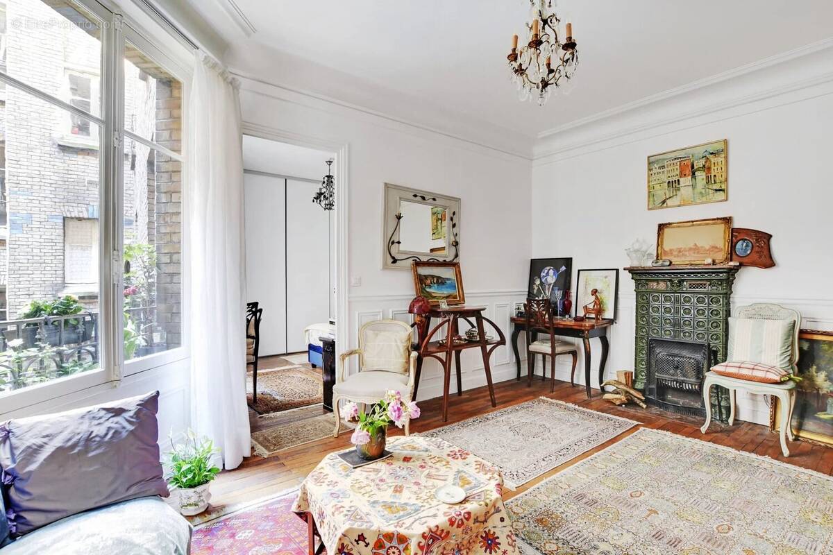 Appartement à PARIS-5E