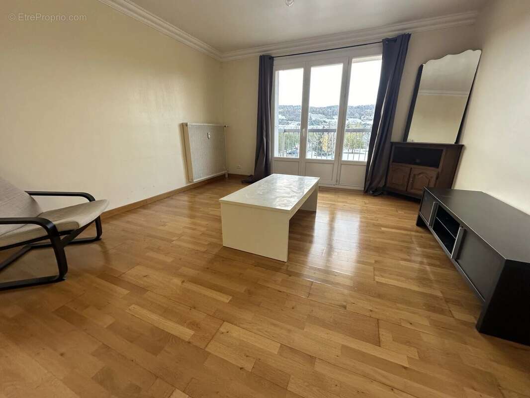 Appartement à NUITS-SAINT-GEORGES