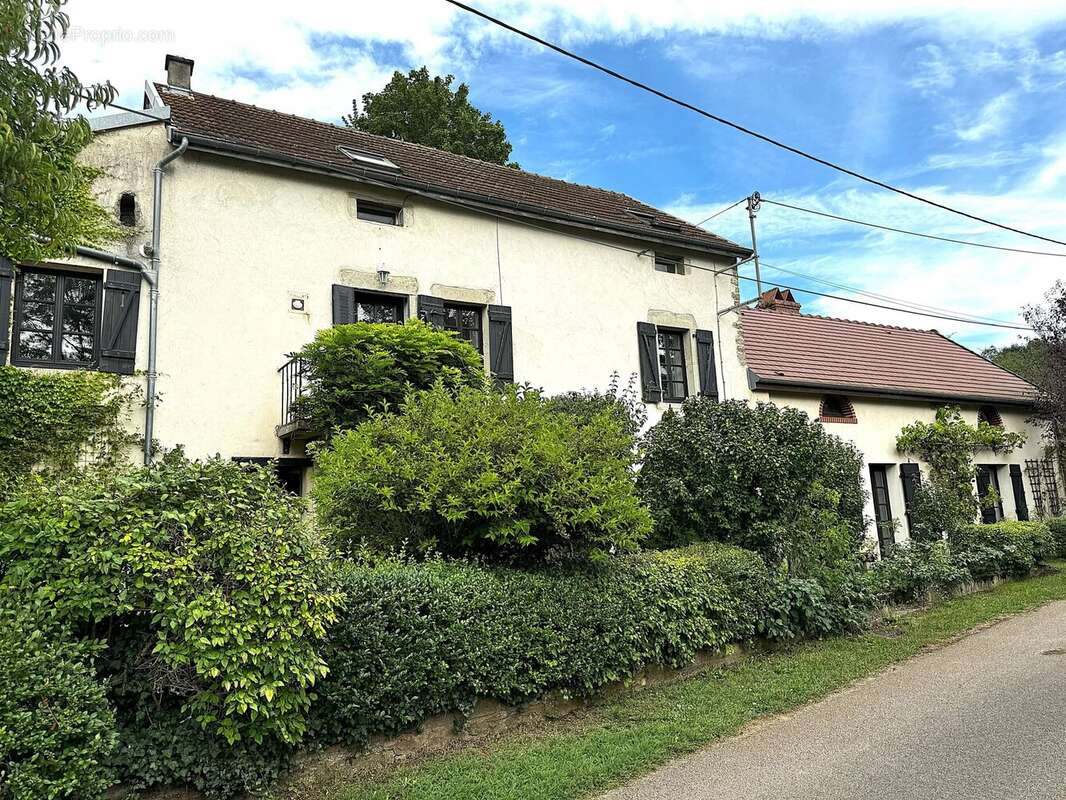 Maison à POUILLY-EN-AUXOIS