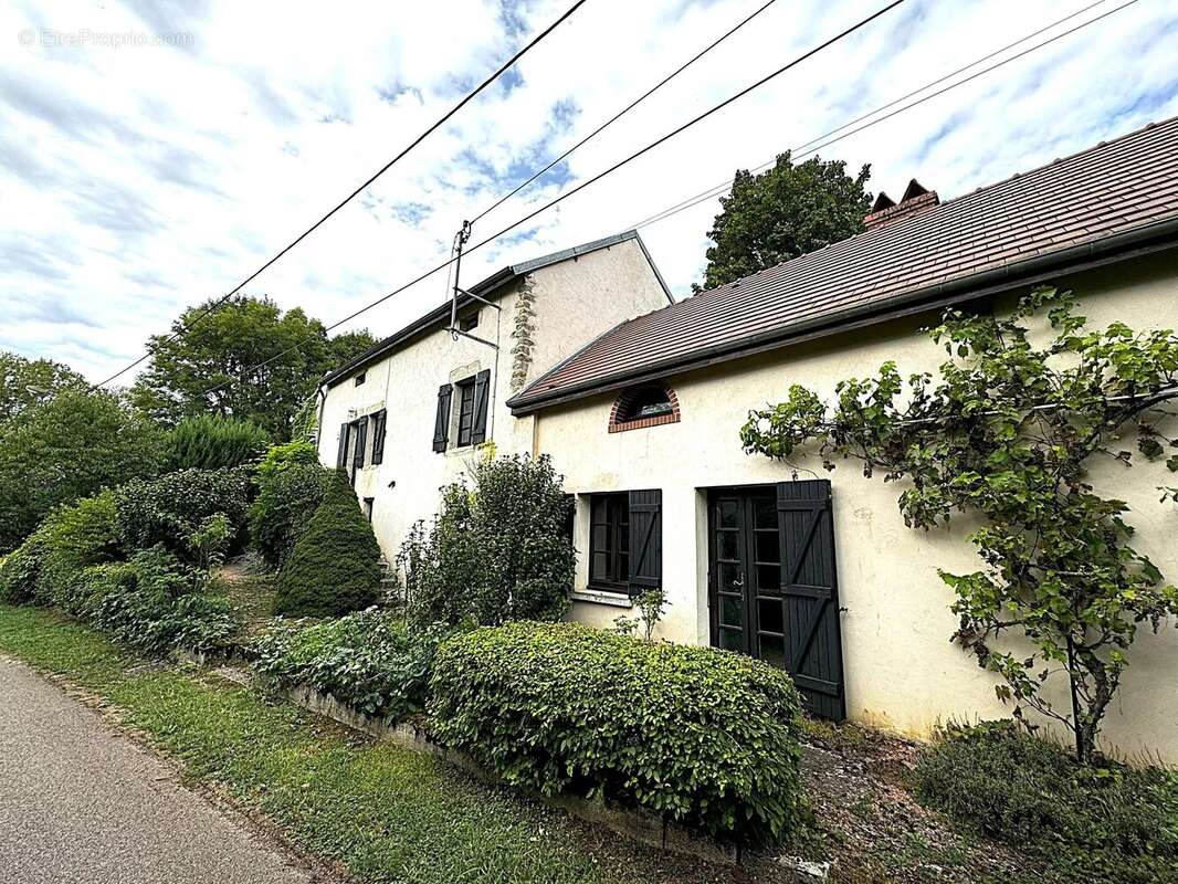 Maison à POUILLY-EN-AUXOIS