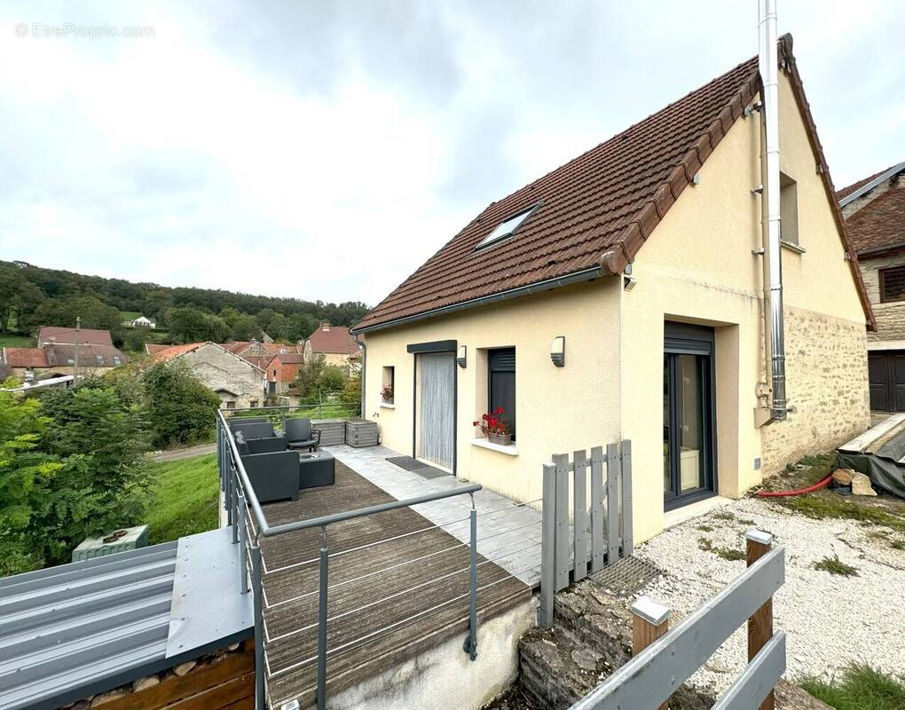 Maison à POUILLY-EN-AUXOIS