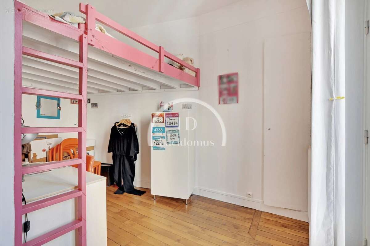 Appartement à PARIS-20E