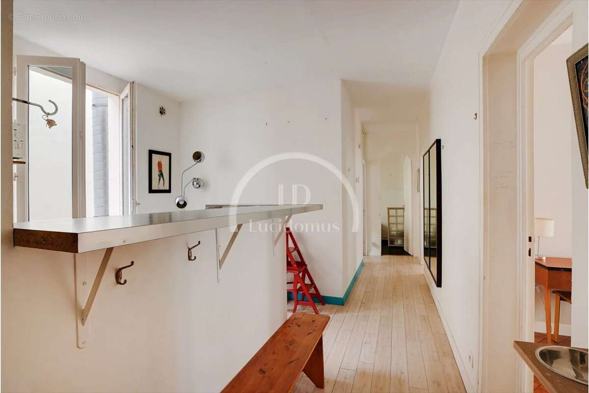 Appartement à PARIS-10E