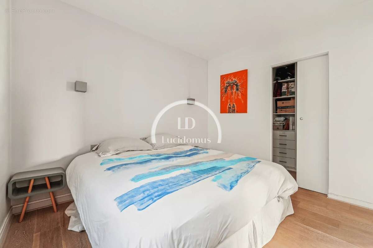 Appartement à PARIS-4E