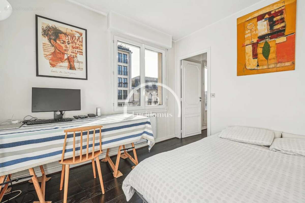 Appartement à PARIS-4E