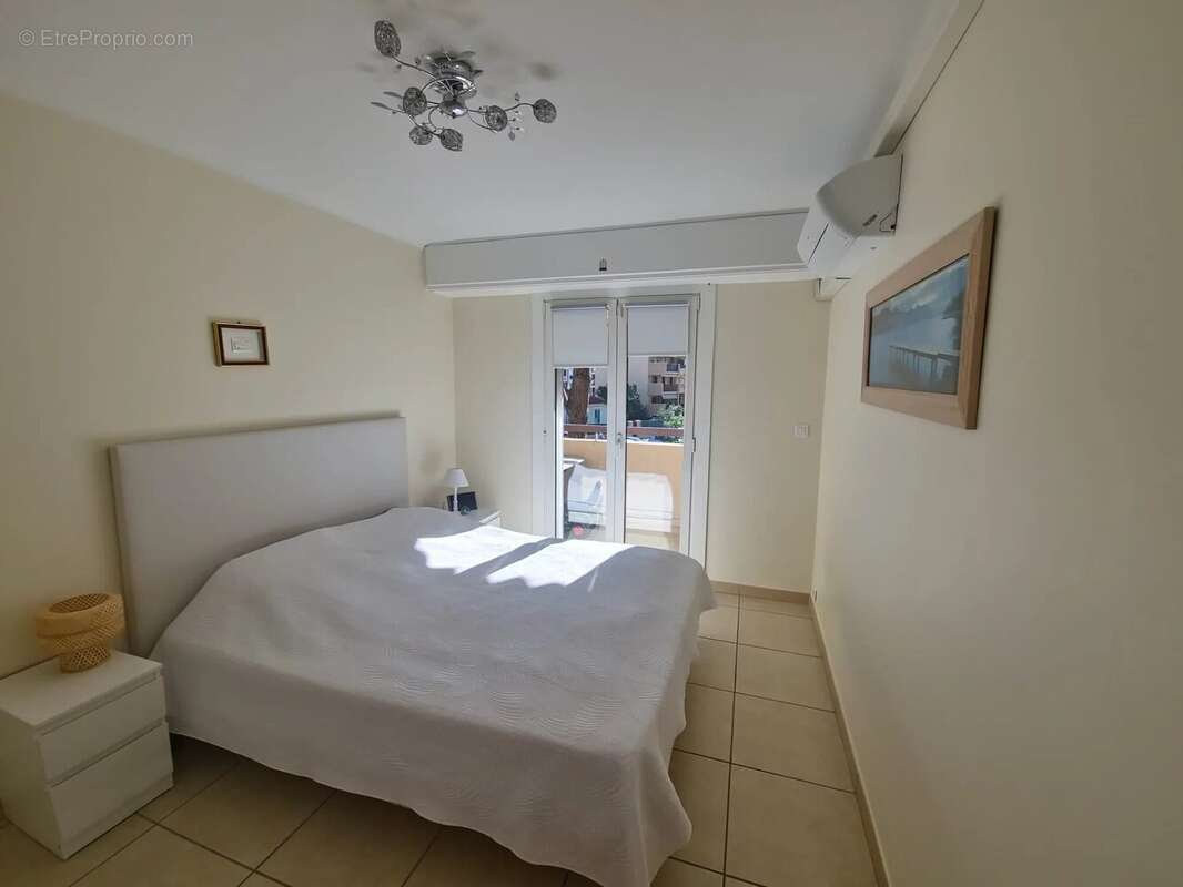 Appartement à ROQUEBRUNE-CAP-MARTIN