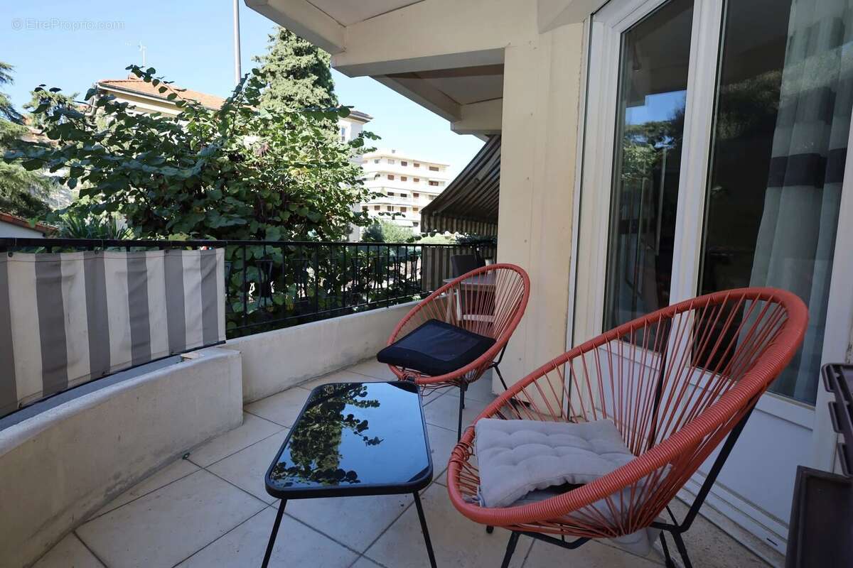 Appartement à CANNES