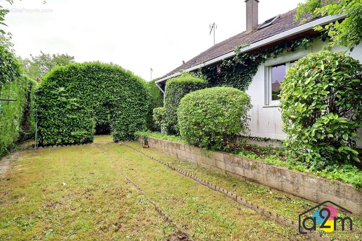 Maison à VILLERS-SOUS-SAINT-LEU