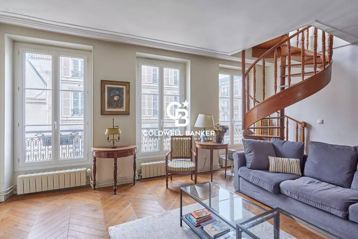 Appartement à PARIS-4E