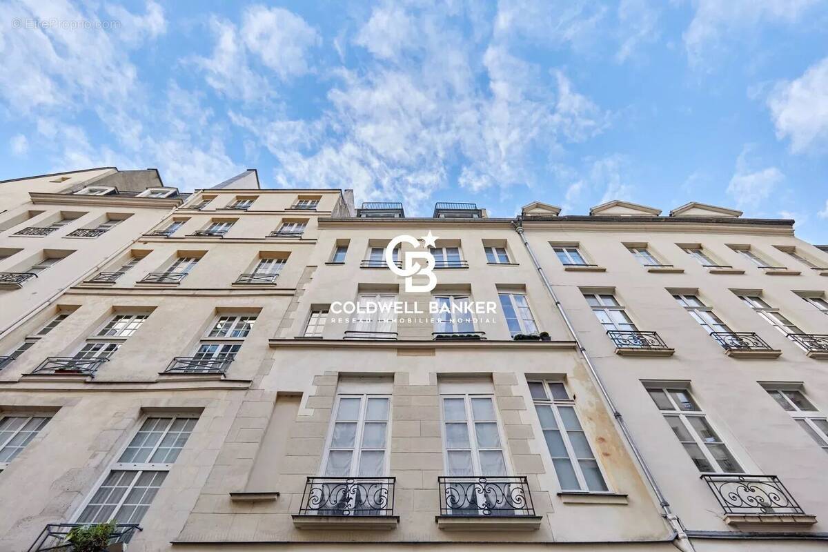 Appartement à PARIS-4E