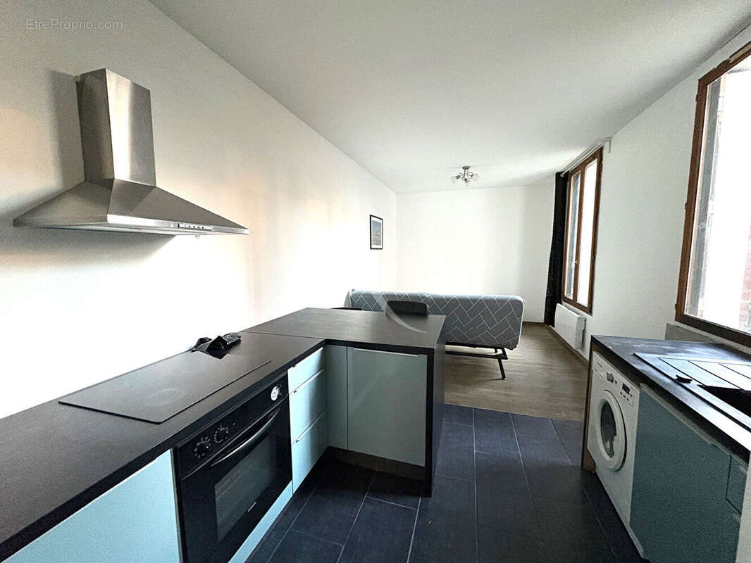 Appartement à FONTENAY-SOUS-BOIS