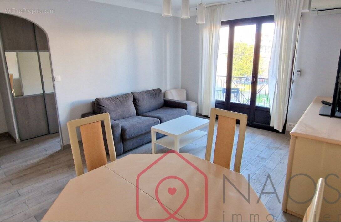 Appartement à FREJUS