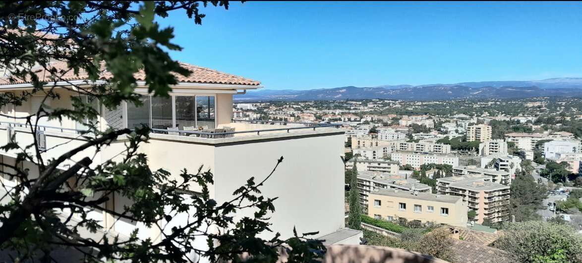 Appartement à SAINT-RAPHAEL