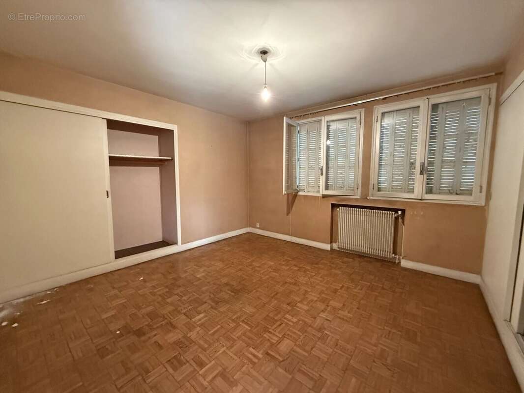 Appartement à GRASSE