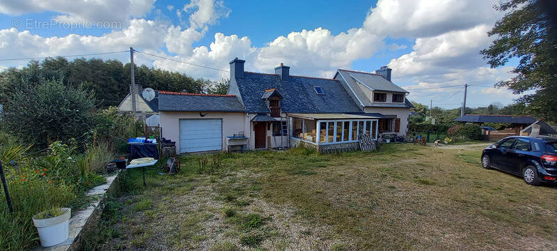 Maison à PLOUGONVER