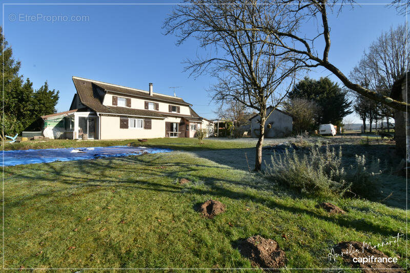 Maison à EPINEUIL-LE-FLEURIEL