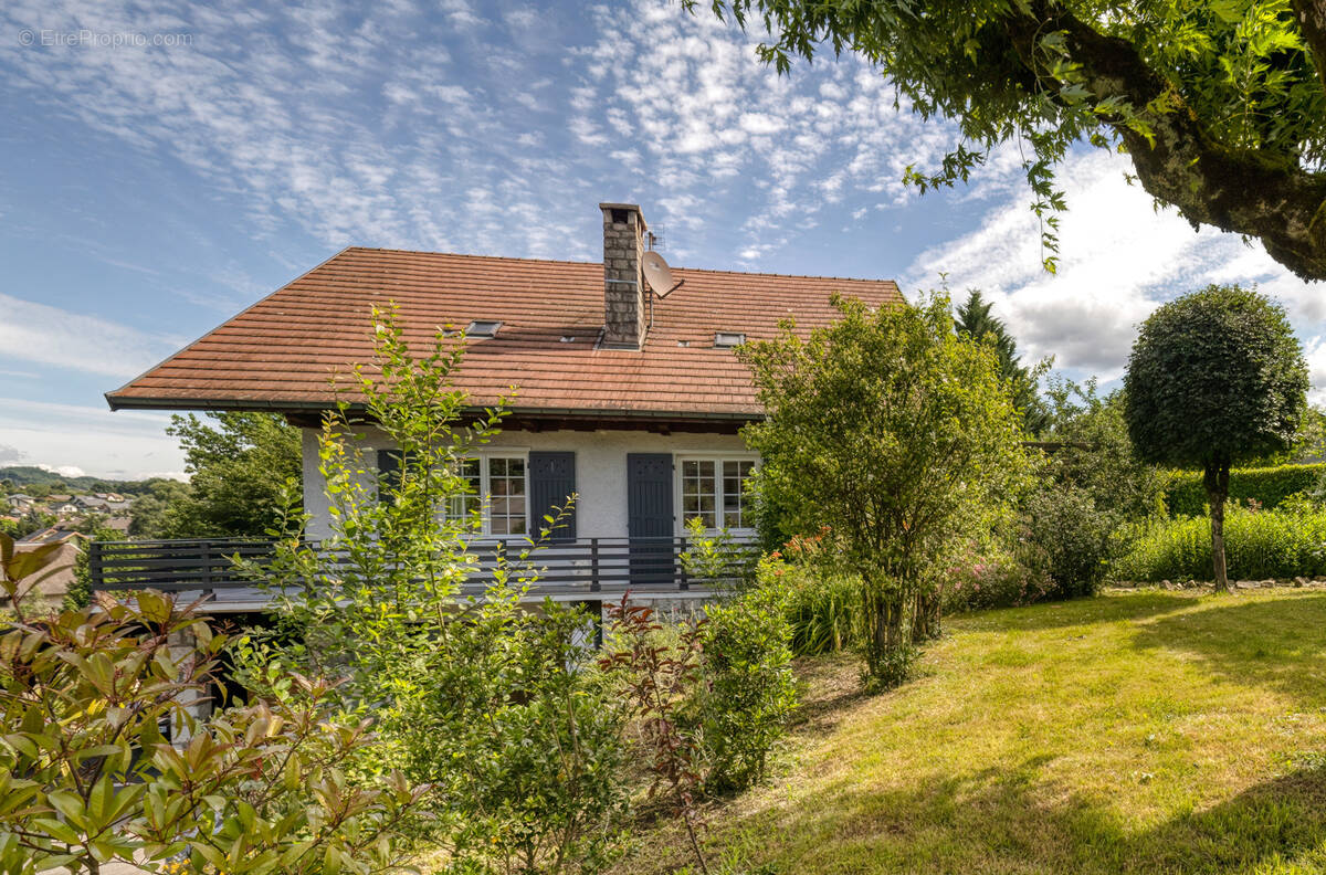 Maison à ALBENS