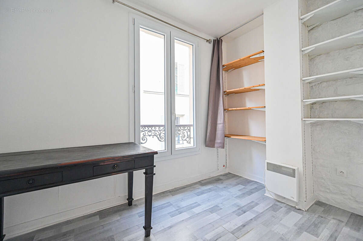 Appartement à PARIS-20E