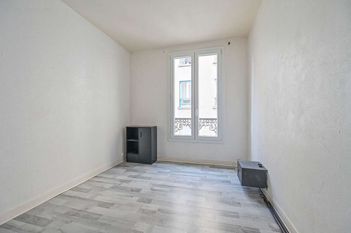 Appartement à PARIS-20E