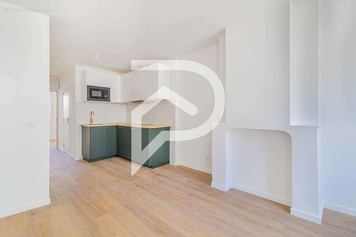 Appartement à MARSEILLE-6E